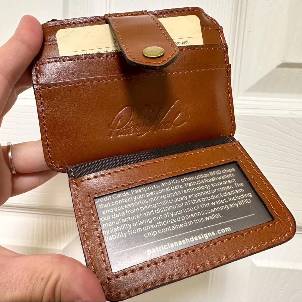 Patricia Nash Bucket Bag Vintage Leather Floral with Matching Wallet NWT - Picture 15 of 17